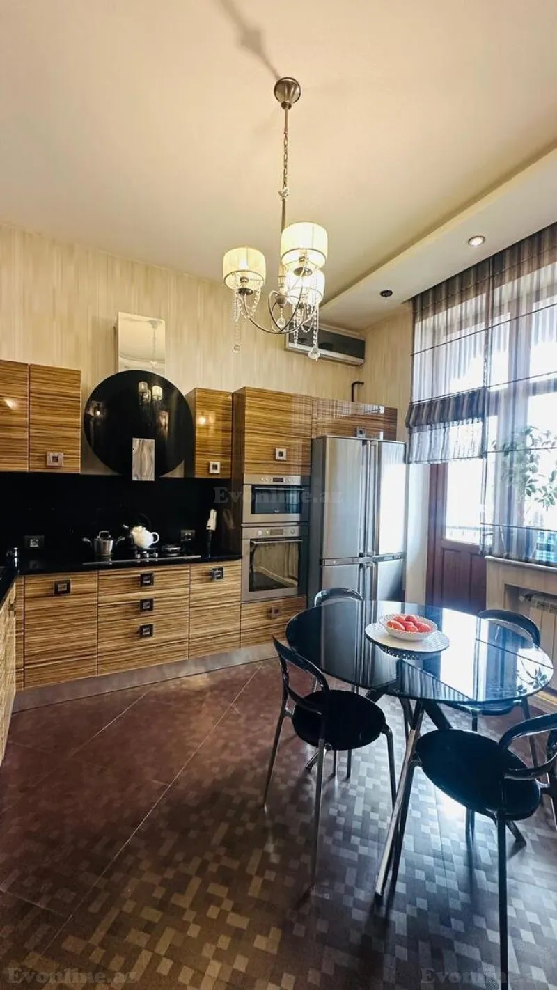 Satılır 4 otaqlı Mənzil Yeni tikili 120 m² İçərişəhər m. - şəkil 6