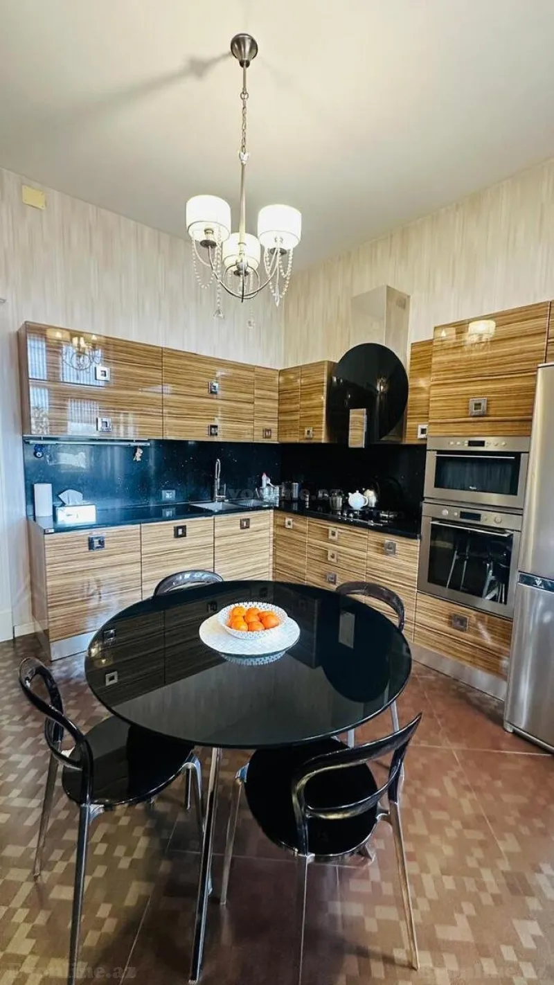 Satılır 4 otaqlı Mənzil Yeni tikili 120 m² İçərişəhər m. - şəkil 8