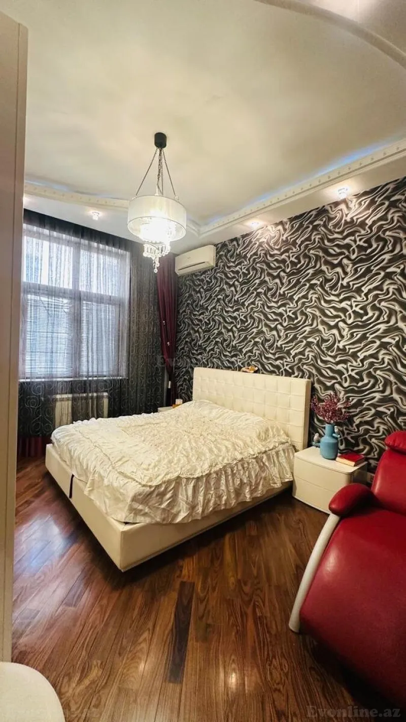 Satılır 4 otaqlı Mənzil Yeni tikili 120 m² İçərişəhər m. - şəkil 9