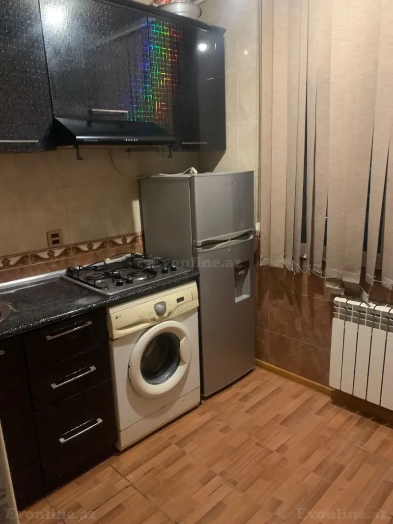 Satılır 2 otaqlı Mənzil Köhnə tikili 55 m² 5-ci mikrorayon - şəkil 3