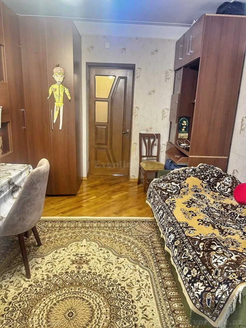 Satılır 3 otaqlı Mənzil Köhnə tikili 75 m² Neftçilər m. - şəkil 7