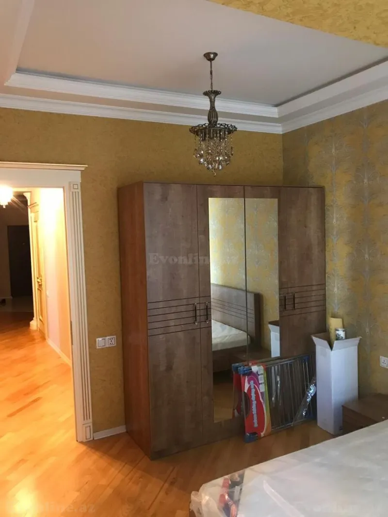 Kirayə verilir 3 otaqlı Mənzil Yeni tikili 130 m² Xətai m. - şəkil 7