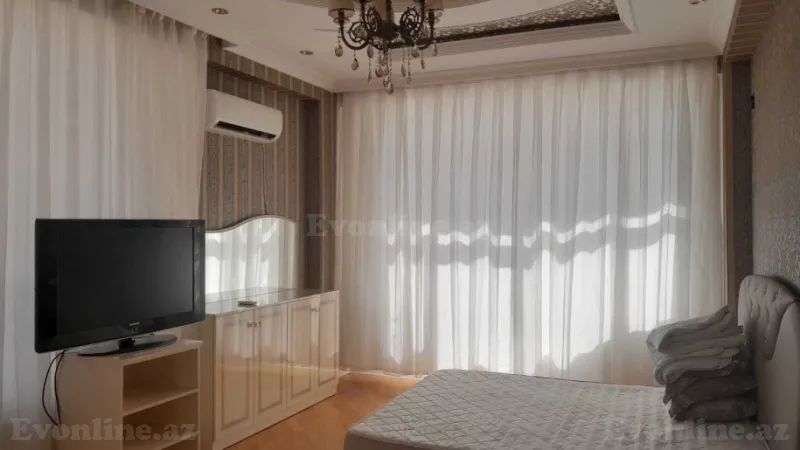 Kirayə verilir 3 otaqlı Mənzil Yeni tikili 130 m² Xətai m. - şəkil 10