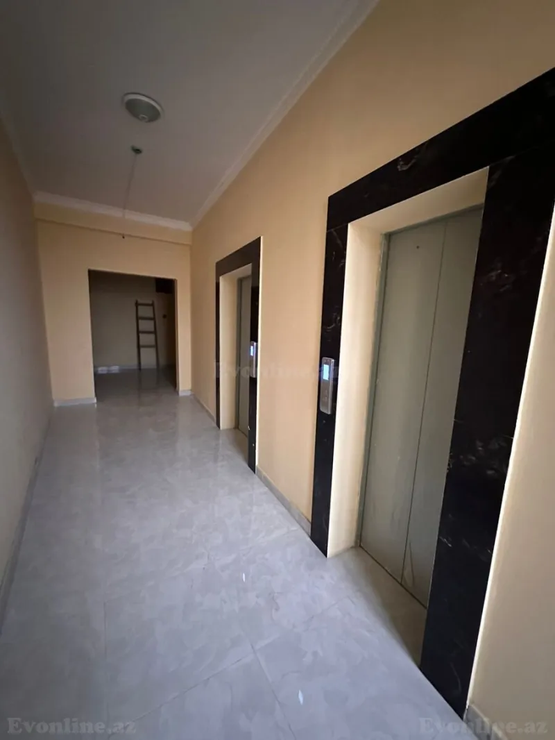 Satılır 2 otaqlı Mənzil Yeni tikili 77 m² Binəqədi r. - şəkil 8