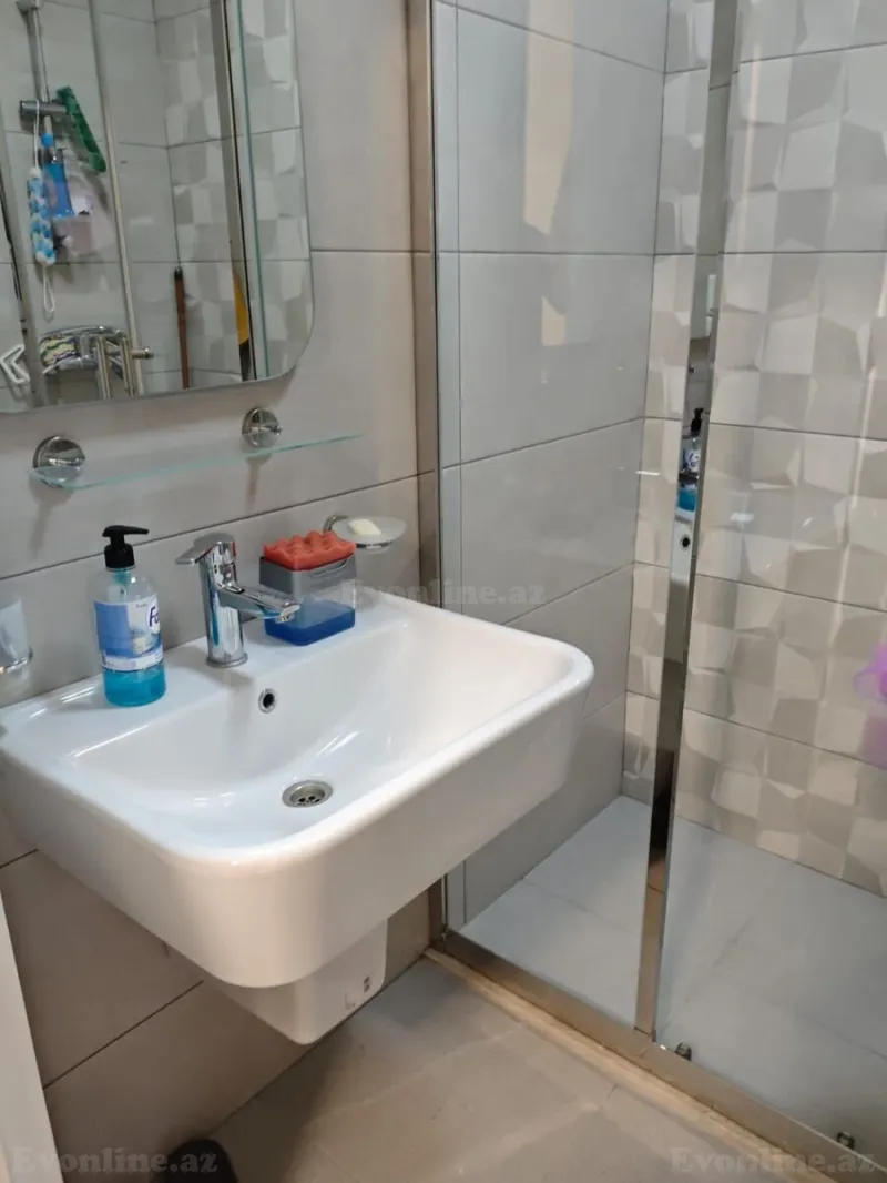 Satılır 3 otaqlı Mənzil Yeni tikili 97 m² Elmlər Akademiyası m. - şəkil 23