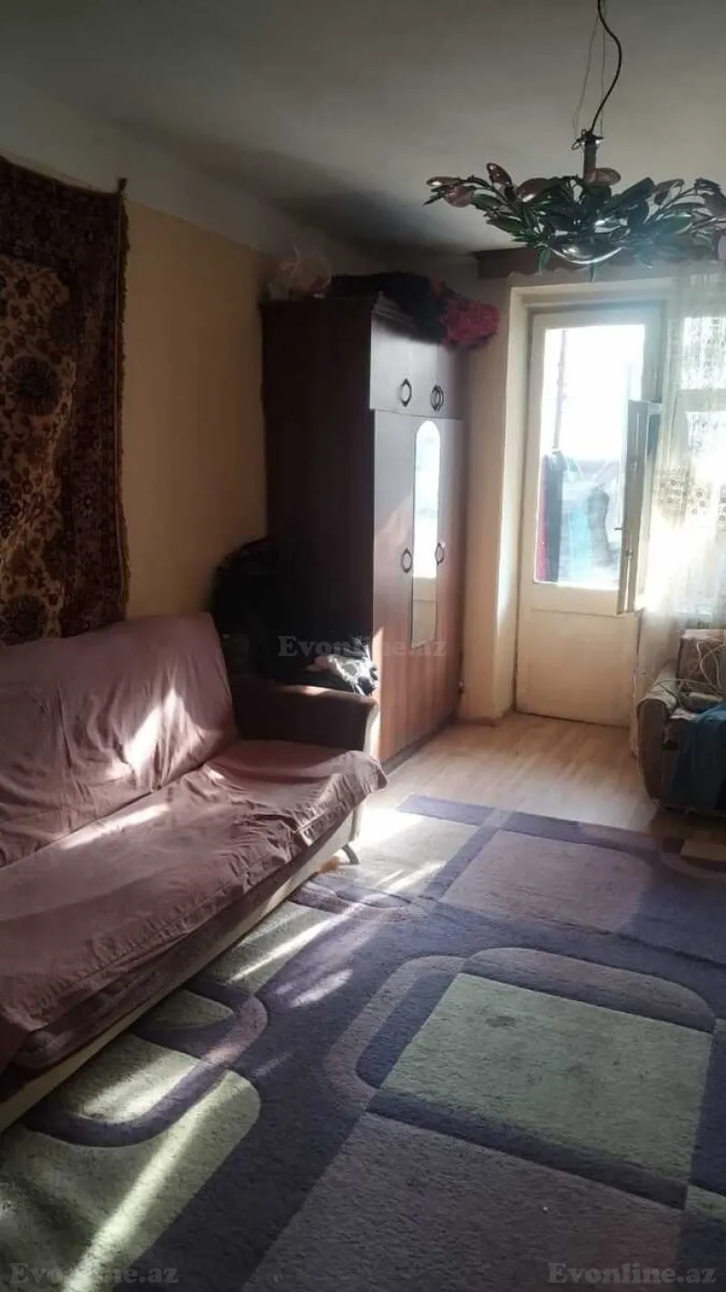 Satılır 1 otaqlı Mənzil Köhnə tikili 45 m² Nəsimi r. - şəkil 2