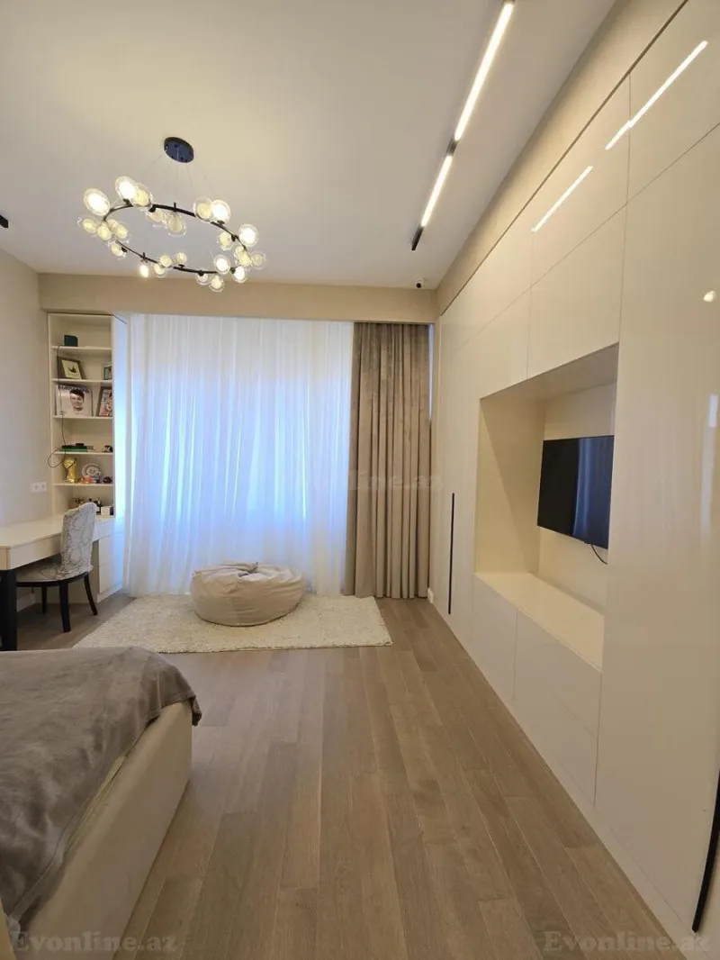 Satılır 4 otaqlı Mənzil Yeni tikili 179 m² Xətai r. - şəkil 12