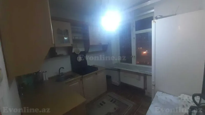 Kirayə verilir 2 otaqlı Mənzil Köhnə tikili 60 m² İnşaatçılar m. - şəkil 7