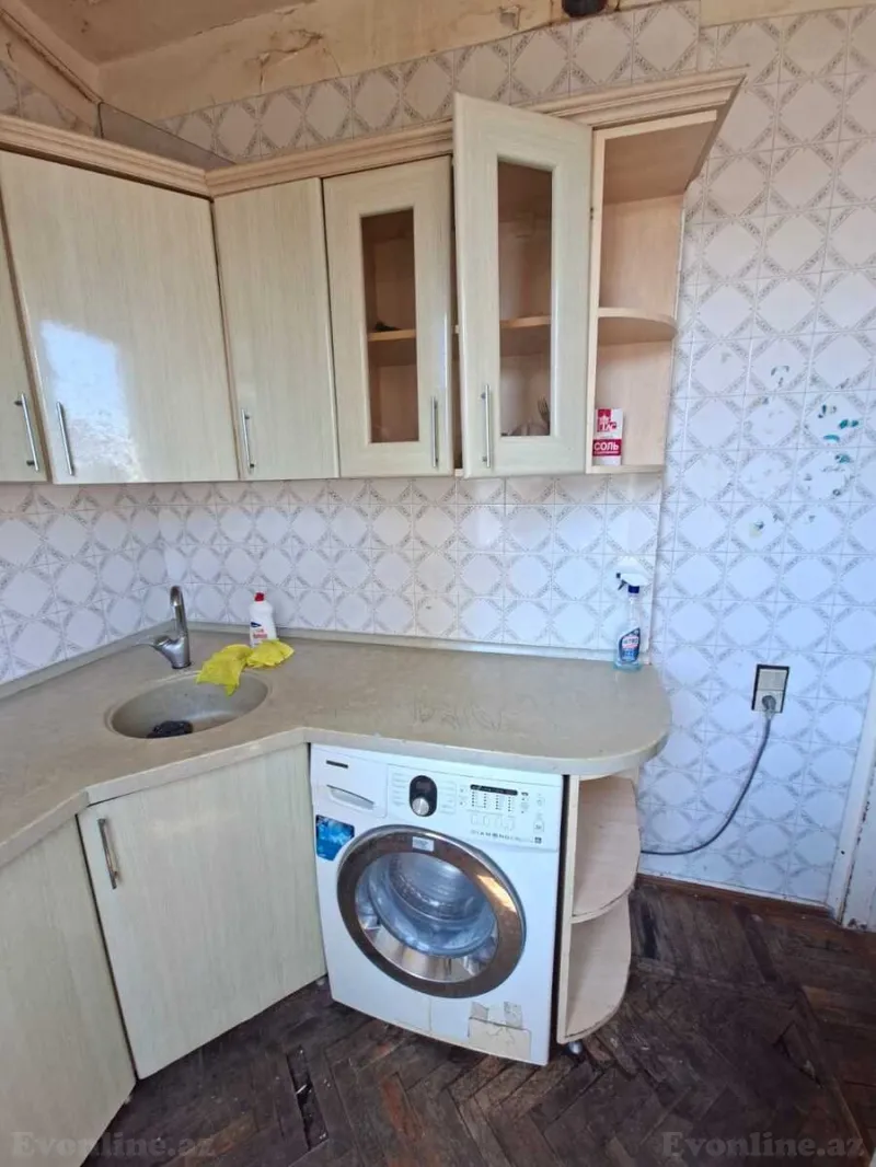 Kirayə verilir 2 otaqlı Mənzil Köhnə tikili 45 m² 3-cü mikrorayon - şəkil 4