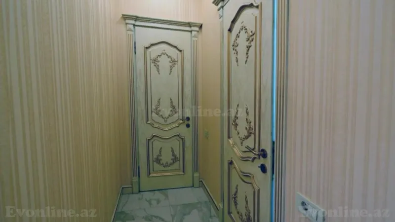 Kirayə verilir 3 otaqlı Mənzil Yeni tikili 136 m² Gənclik m. - şəkil 6