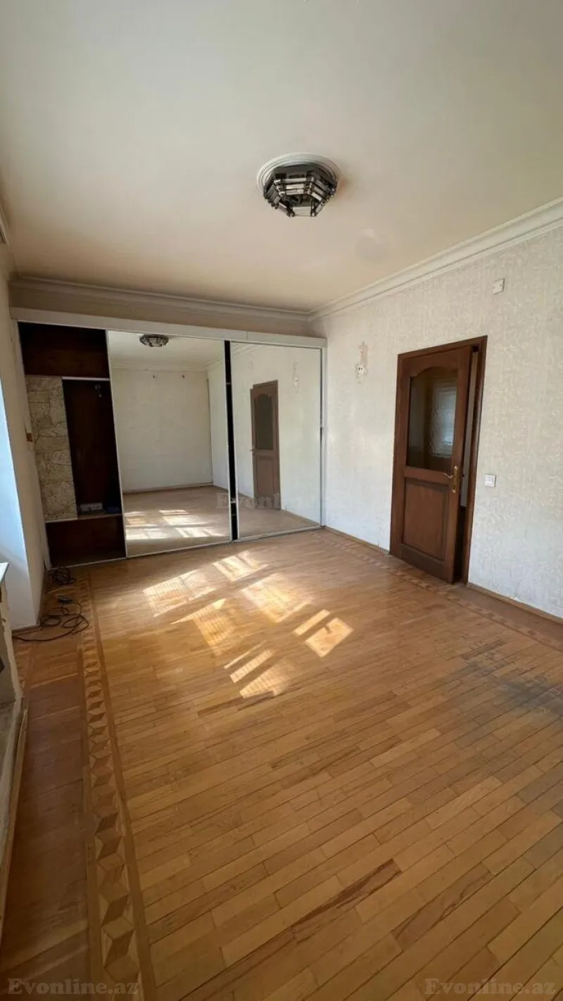 Satılır 3 otaqlı Mənzil Yeni tikili 140 m² Elmlər Akademiyası m. - şəkil 13