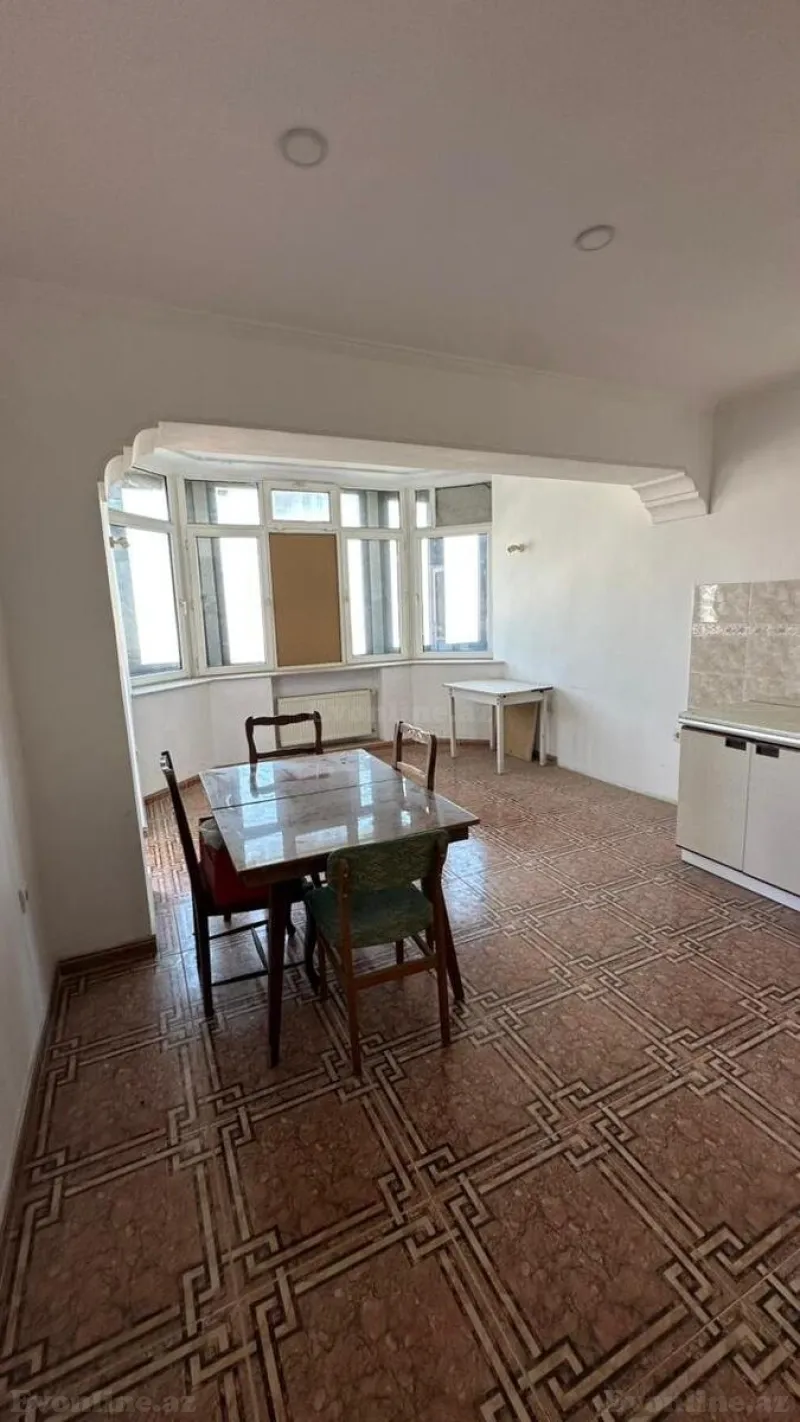 Satılır 3 otaqlı Mənzil Yeni tikili 140 m² Elmlər Akademiyası m. - şəkil 14