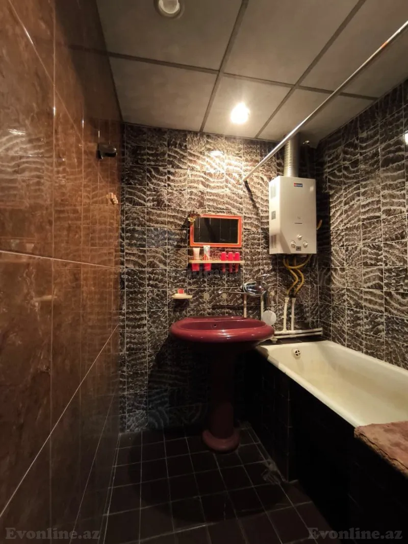 Satılır 2 otaqlı Mənzil Köhnə tikili 65 m² Həzi Aslanov m. - şəkil 8