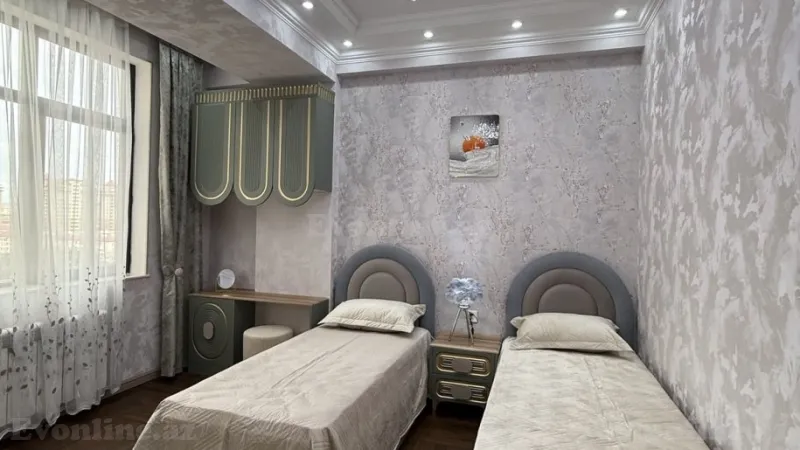 Satılır 3 otaqlı Mənzil Yeni tikili 127 m² Qara Qarayev m. - şəkil 9