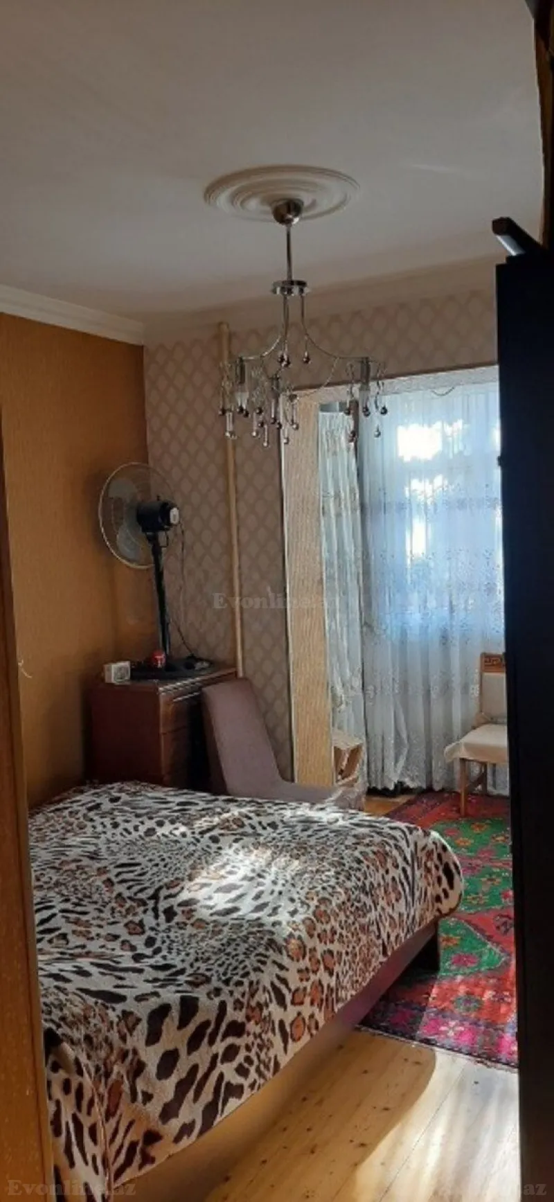 Satılır 3 otaqlı Mənzil Köhnə tikili 70 m² Xalqlar Dostluğu m. - şəkil 4