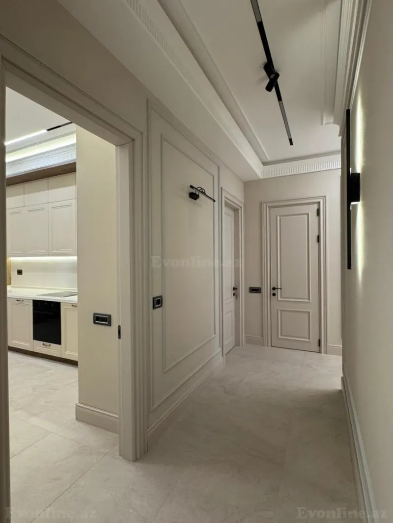 Satılır 3 otaqlı Mənzil Yeni tikili 120 m² Elmlər Akademiyası m. - şəkil 14