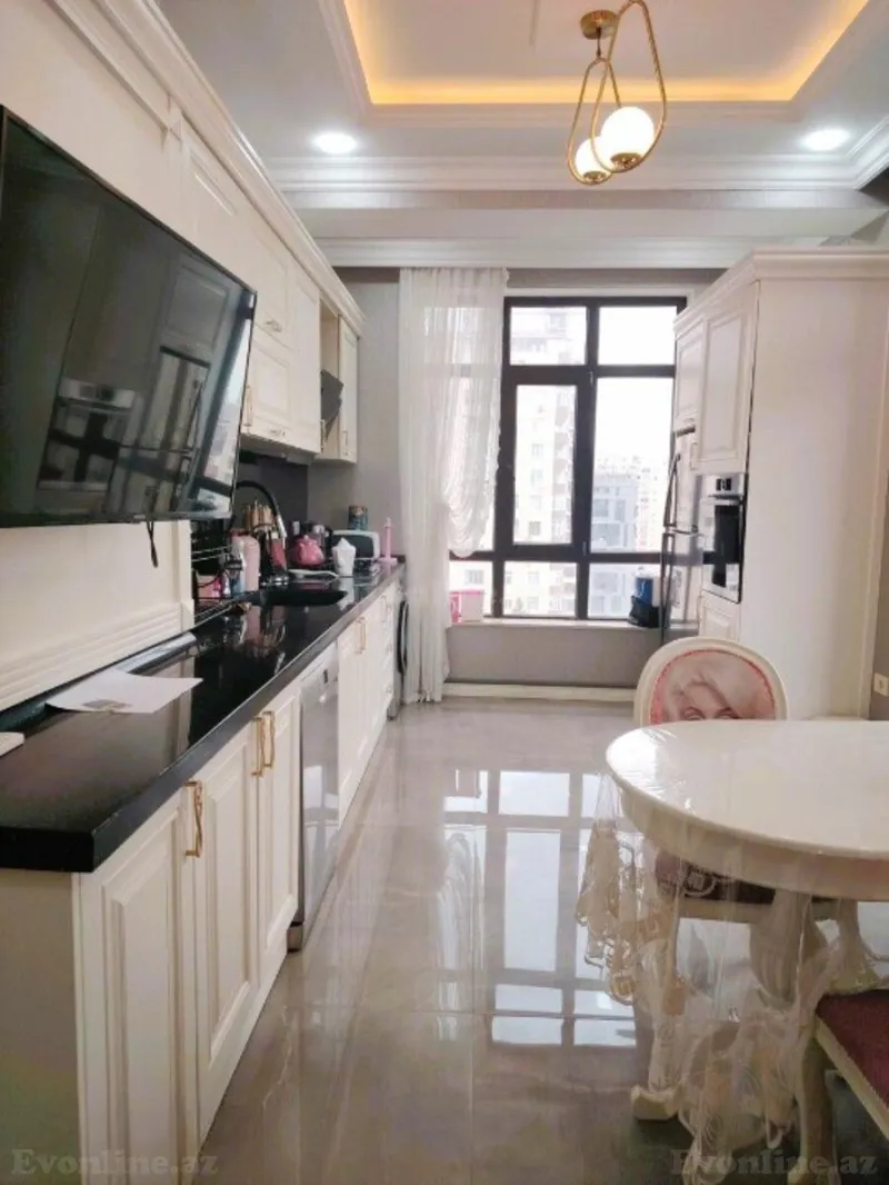 Kirayə verilir 2 otaqlı Mənzil Yeni tikili 117 m² İnşaatçılar m. - şəkil 5