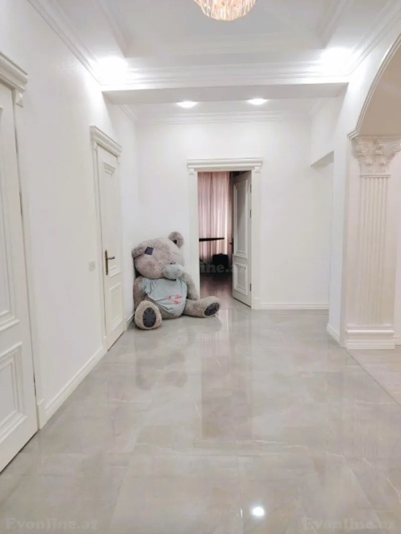 Kirayə verilir 2 otaqlı Mənzil Yeni tikili 117 m² İnşaatçılar m. - şəkil 10