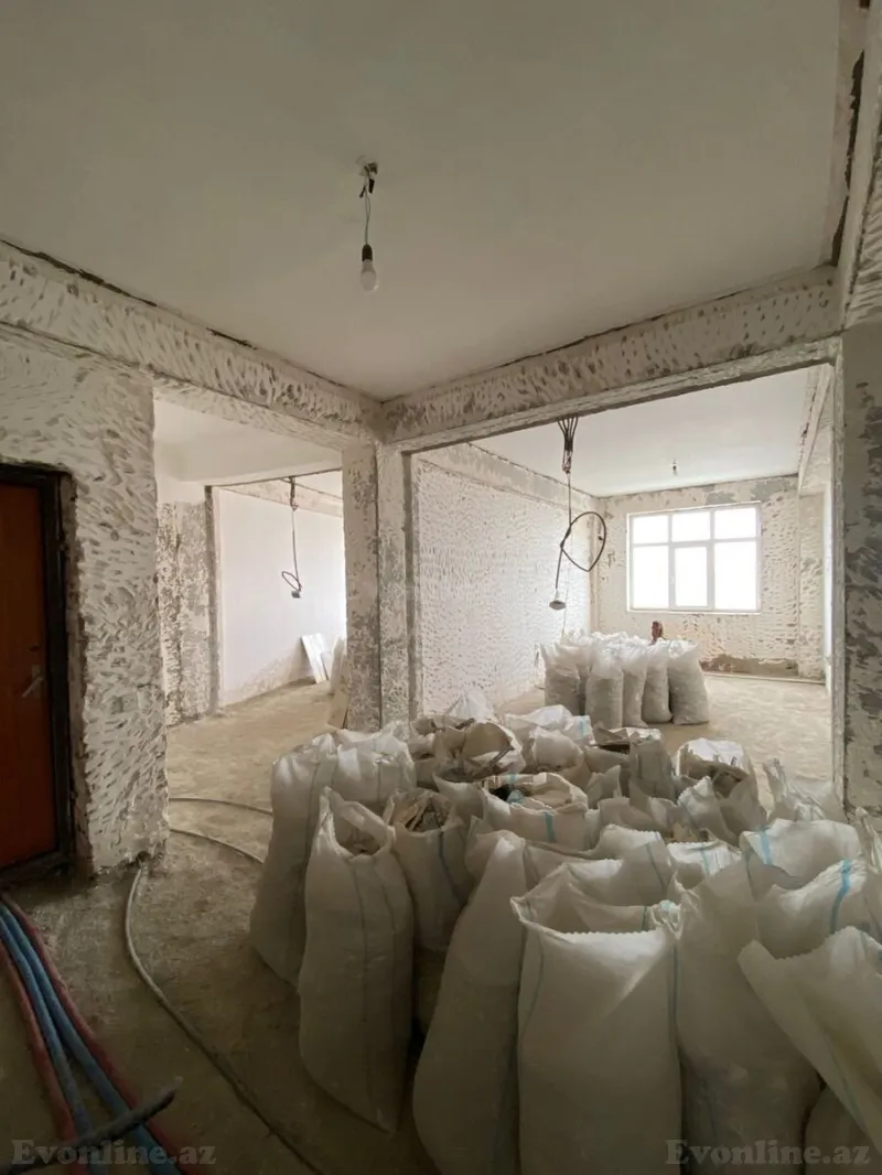 Satılır 3 otaqlı Mənzil Yeni tikili 135 m² Elmlər Akademiyası m. - şəkil 4