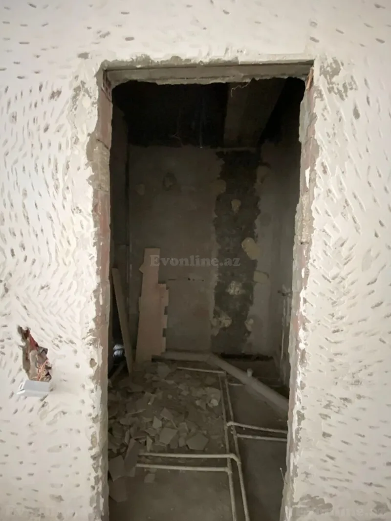 Satılır 3 otaqlı Mənzil Yeni tikili 135 m² Elmlər Akademiyası m. - şəkil 7