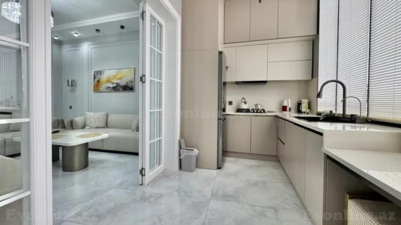 Satılır 2 otaqlı Mənzil Yeni tikili 90 m² Binəqədi r. - şəkil 5