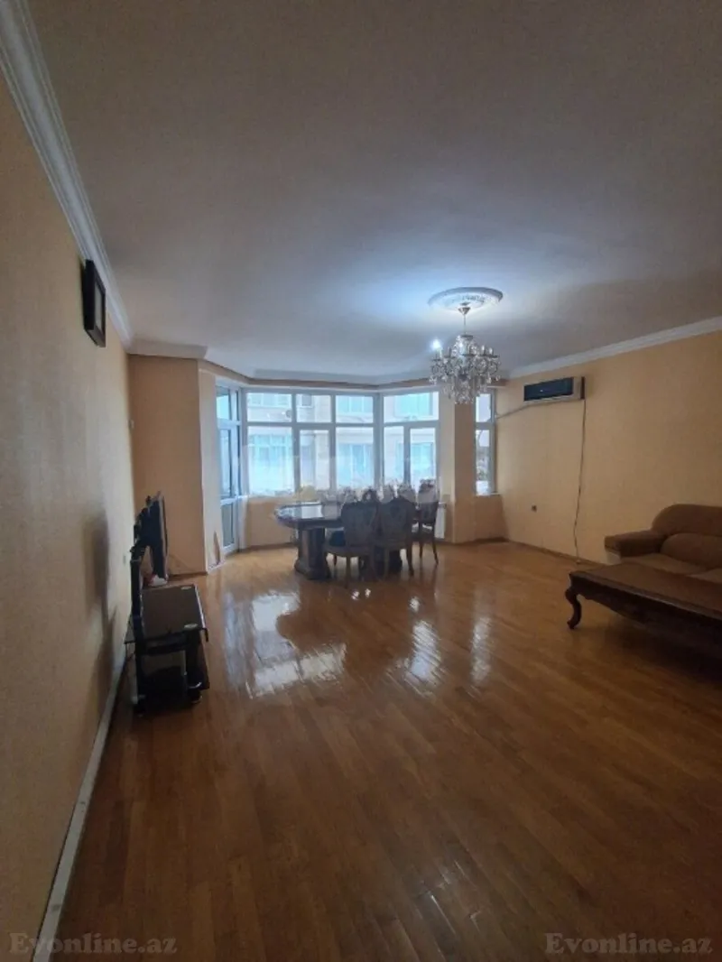 Satılır 3 otaqlı Mənzil Yeni tikili 140 m² 8 Noyabr m. - şəkil 3