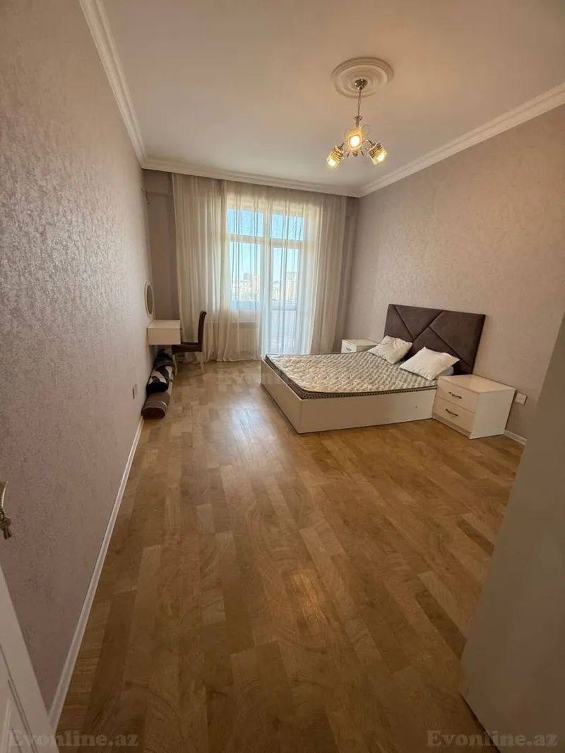 2 otaqlı Mənzil 79 m² Əhmədli m. Kirayə verilir