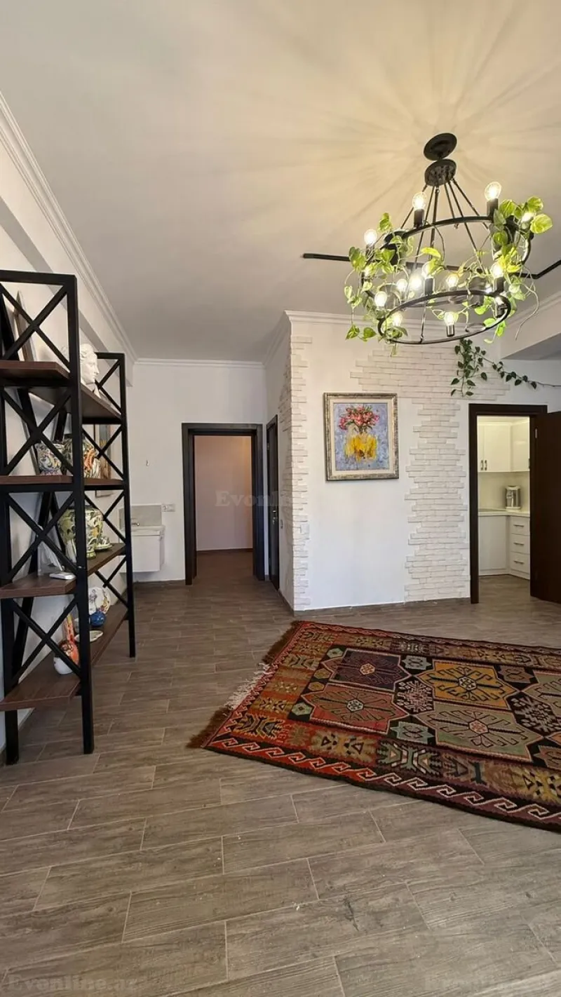 Kirayə verilir Ofis 130 m² Səbail r. - şəkil 2