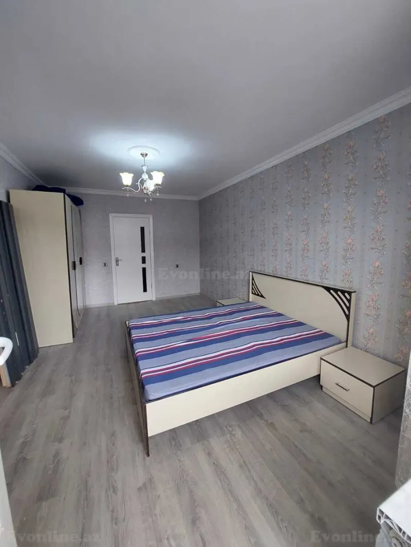 Satılır 3 otaqlı Mənzil Köhnə tikili 75 m² Gənclik m. - şəkil 4