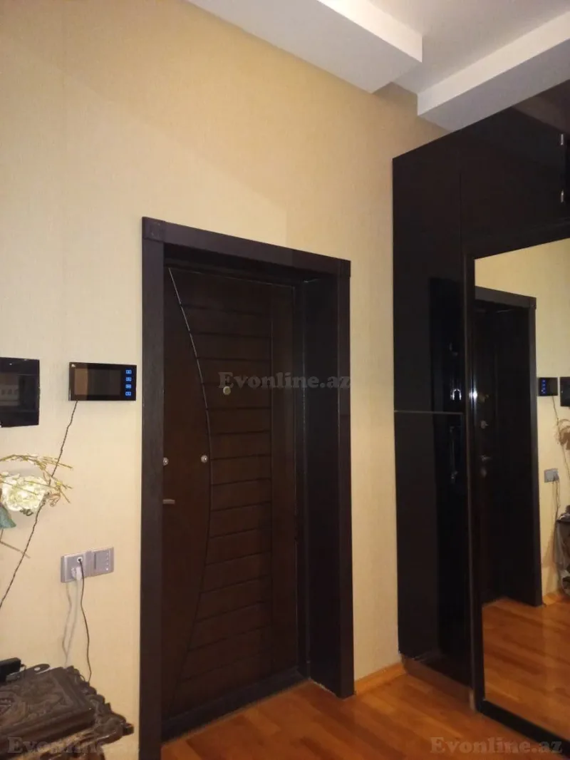 Satılır 2 otaqlı Mənzil Yeni tikili 70 m² 8-ci mikrorayon - şəkil 19