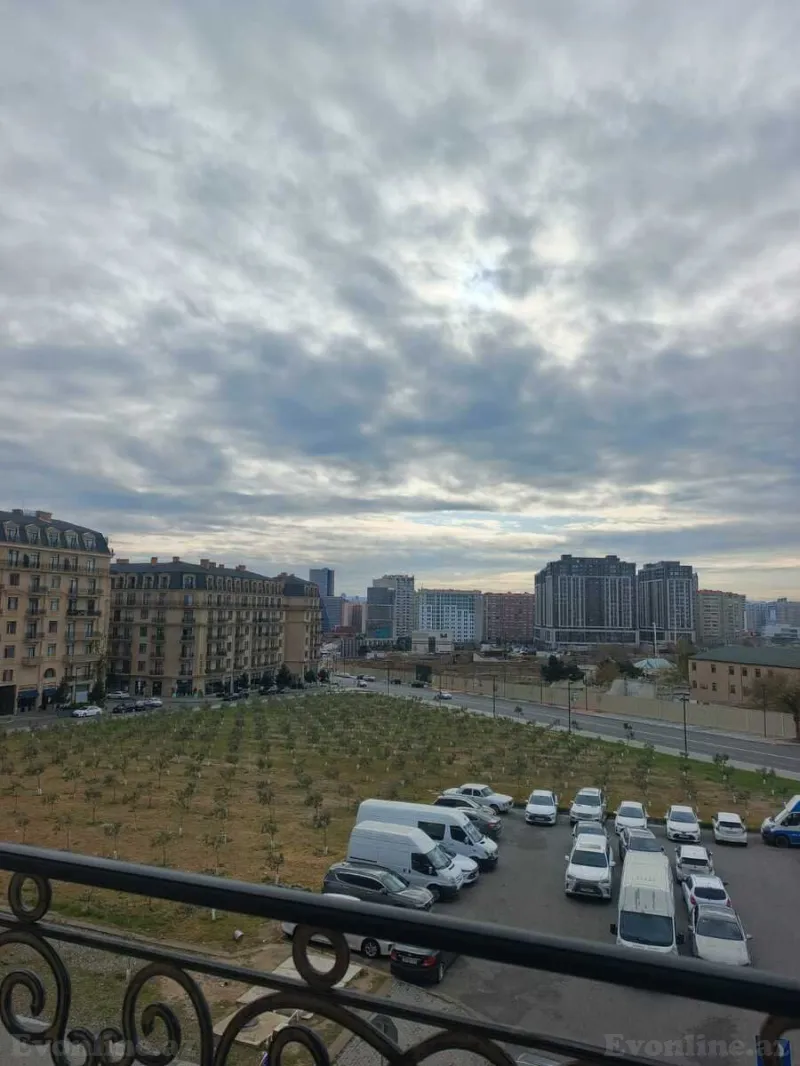 Kirayə verilir 3 otaqlı Mənzil Yeni tikili 120 m² Xətai r. - şəkil 16