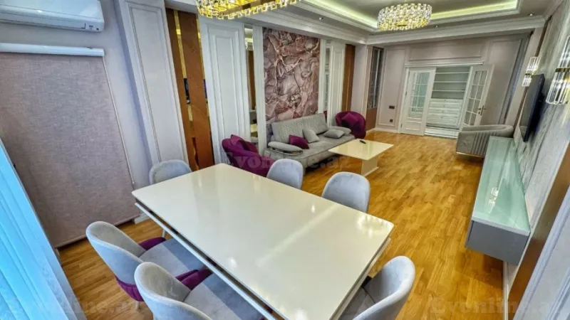 3 otaqlı Mənzil 145 m² Memar Əcəmi m. Kirayə verilir