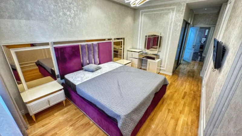 Kirayə verilir 3 otaqlı Mənzil Yeni tikili 145 m² Memar Əcəmi m. - şəkil 4