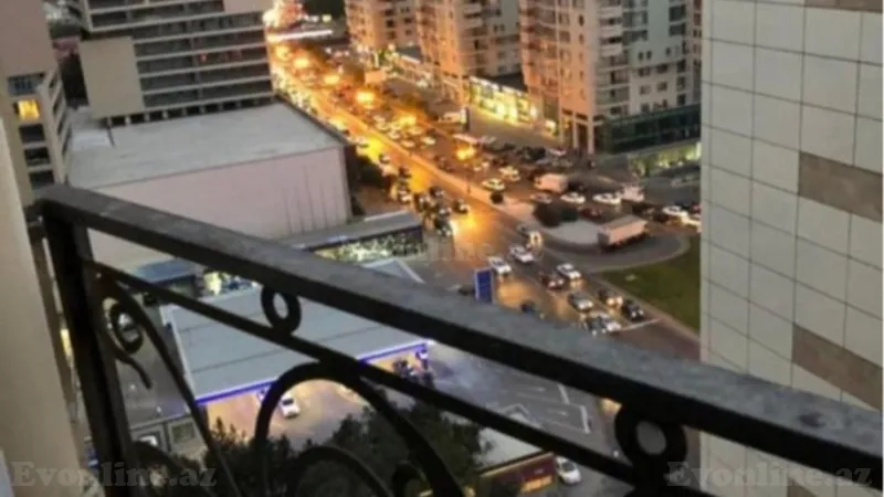 Satılır 3 otaqlı Mənzil Yeni tikili 97 m² 5-ci mikrorayon - şəkil 10