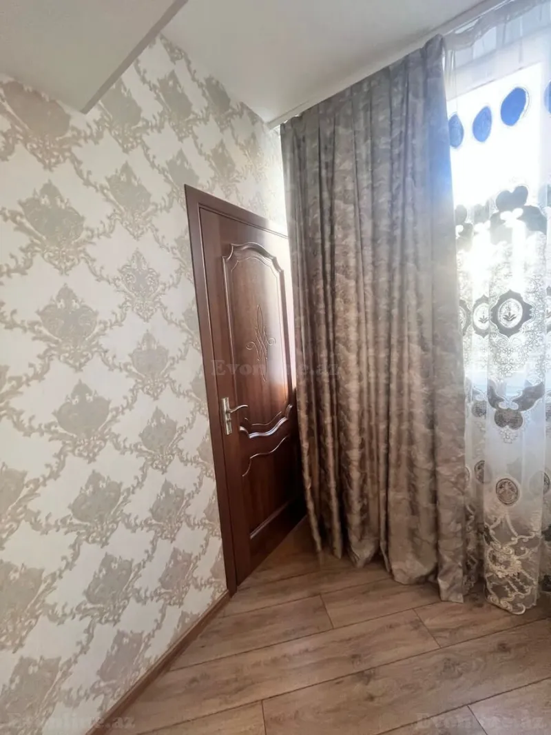 Satılır 3 otaqlı Mənzil Köhnə tikili 90 m² İnşaatçılar m. - şəkil 4