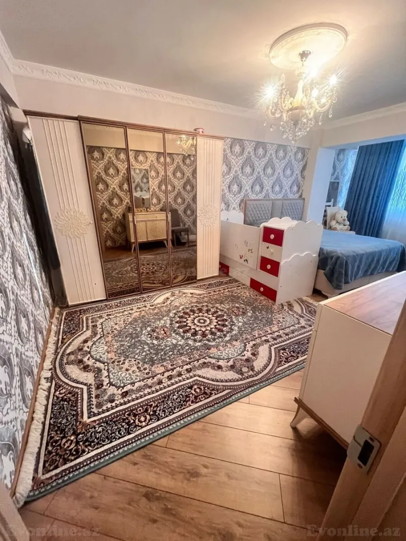 Satılır 3 otaqlı Mənzil Köhnə tikili 90 m² İnşaatçılar m. - şəkil 9