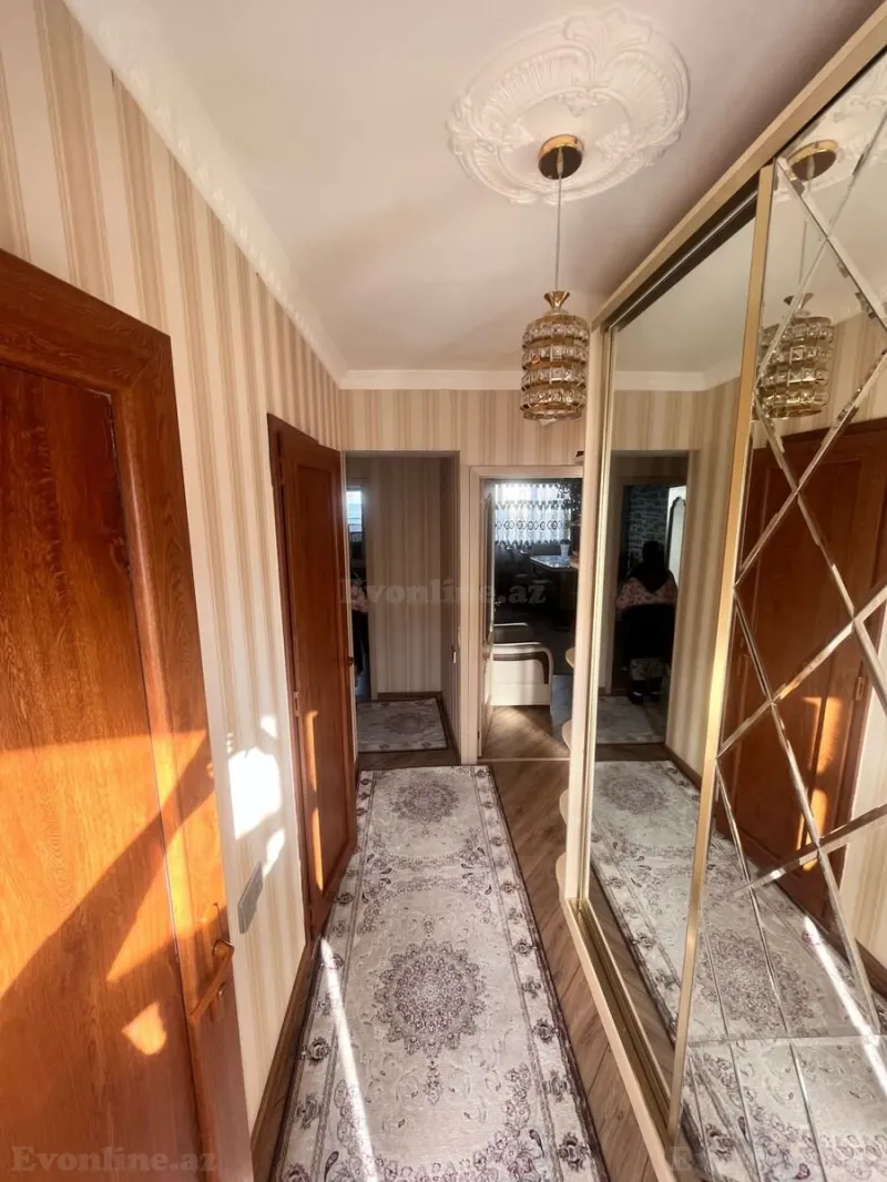 Satılır 3 otaqlı Mənzil Köhnə tikili 90 m² İnşaatçılar m. - şəkil 19