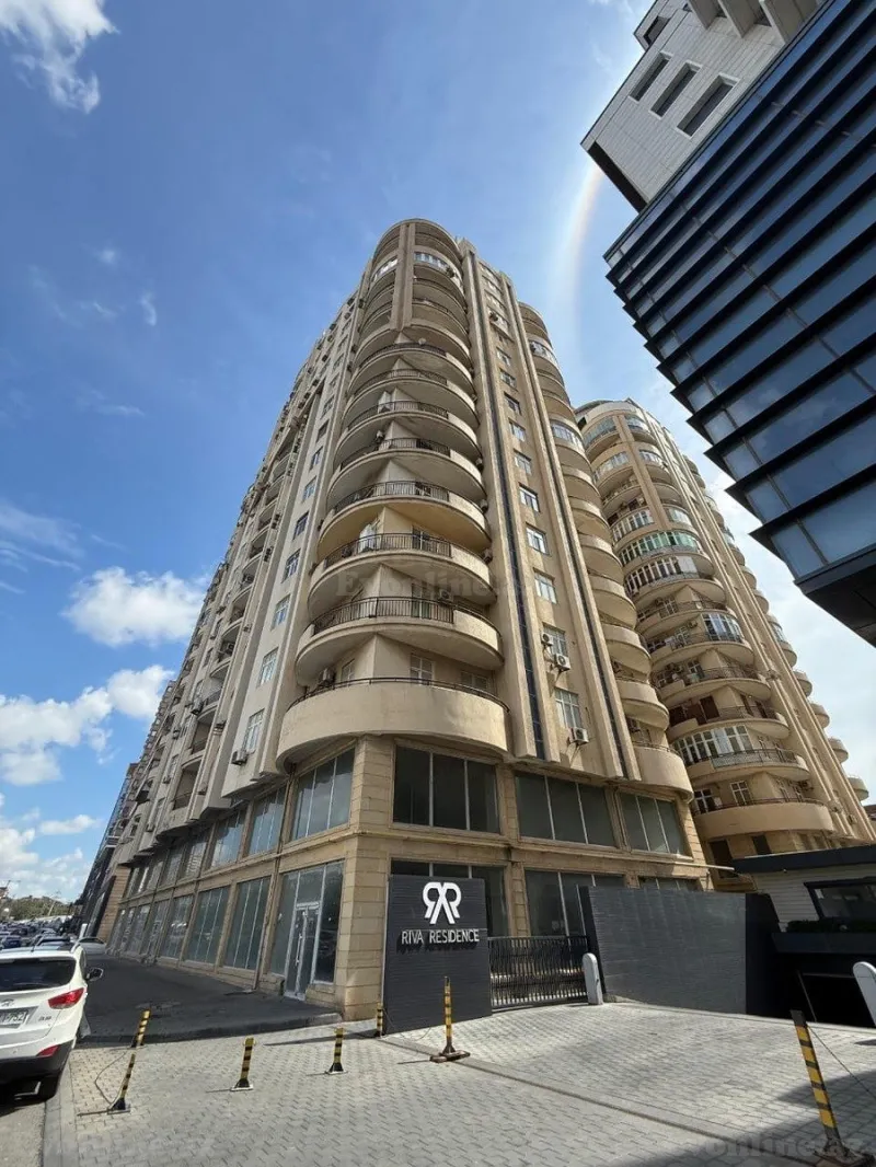 2 otaqlı Mənzil 119 m² Xətai m. Kirayə verilir