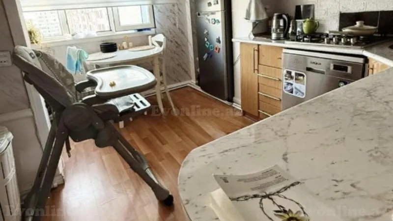 Satılır 3 otaqlı Mənzil Köhnə tikili 90 m² 8-ci mikrorayon - şəkil 5