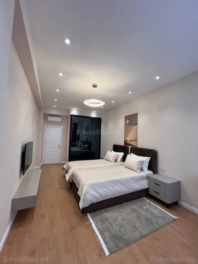 Kirayə verilir 3 otaqlı Mənzil Yeni tikili 170 m² Nizami m. - şəkil 16