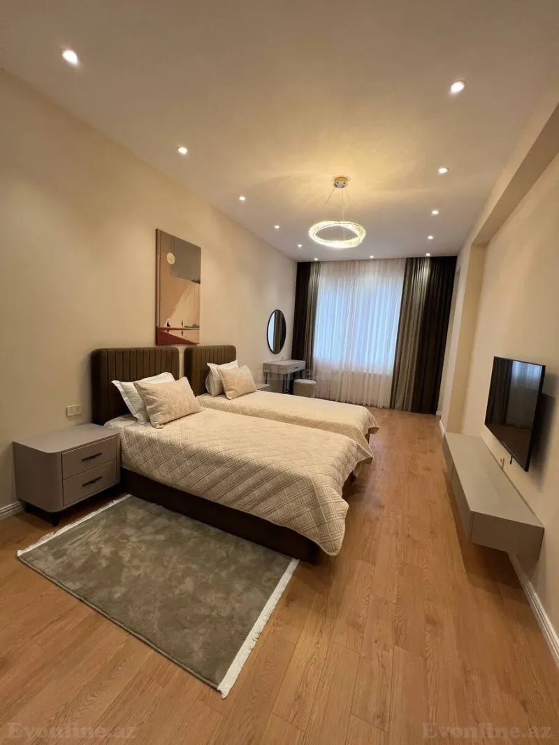 Kirayə verilir 3 otaqlı Mənzil Yeni tikili 170 m² Nizami m. - şəkil 18