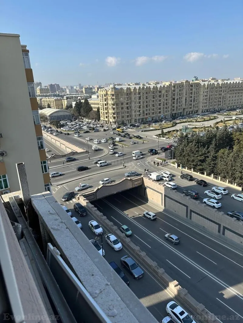 Kirayə verilir 2 otaqlı Mənzil Köhnə tikili 65 m² Gənclik m. - şəkil 2