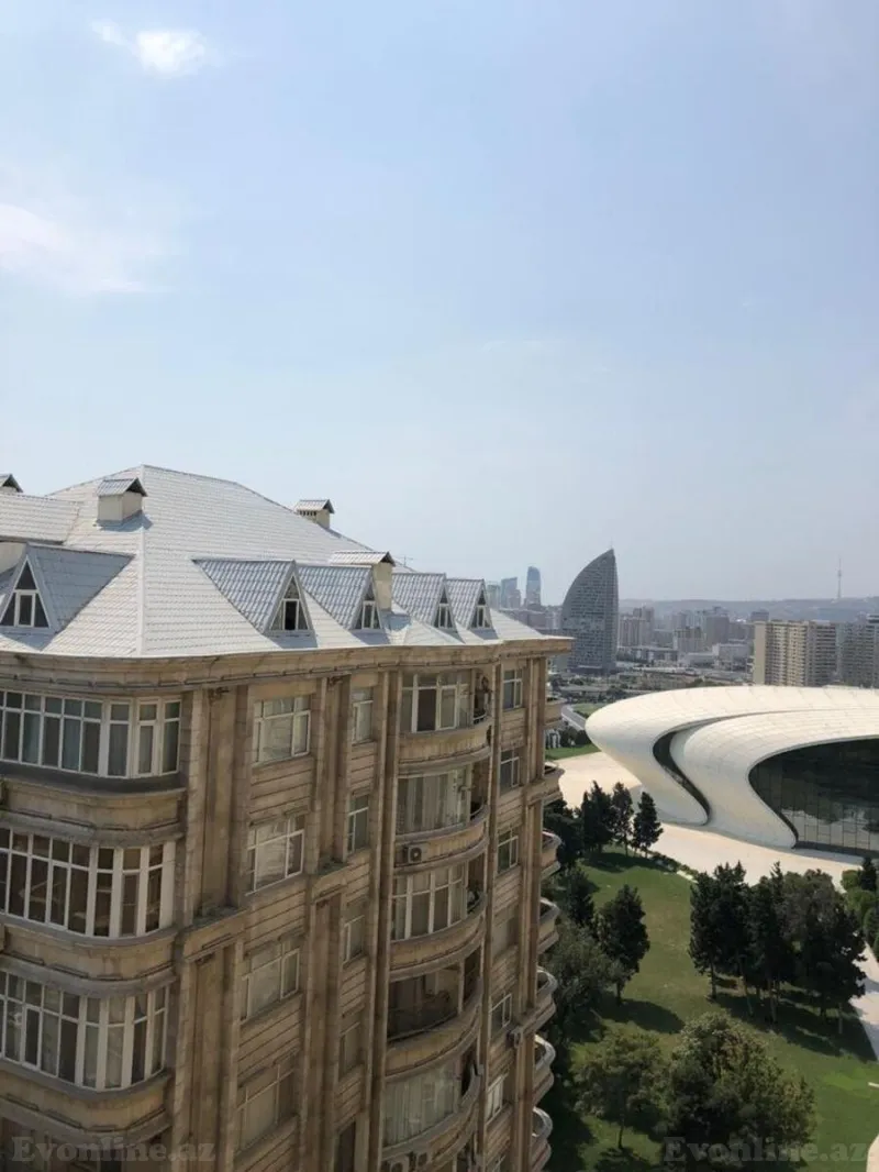 3 otaqlı Mənzil 70 m² Nəriman Nərimanov m. Kirayə verilir