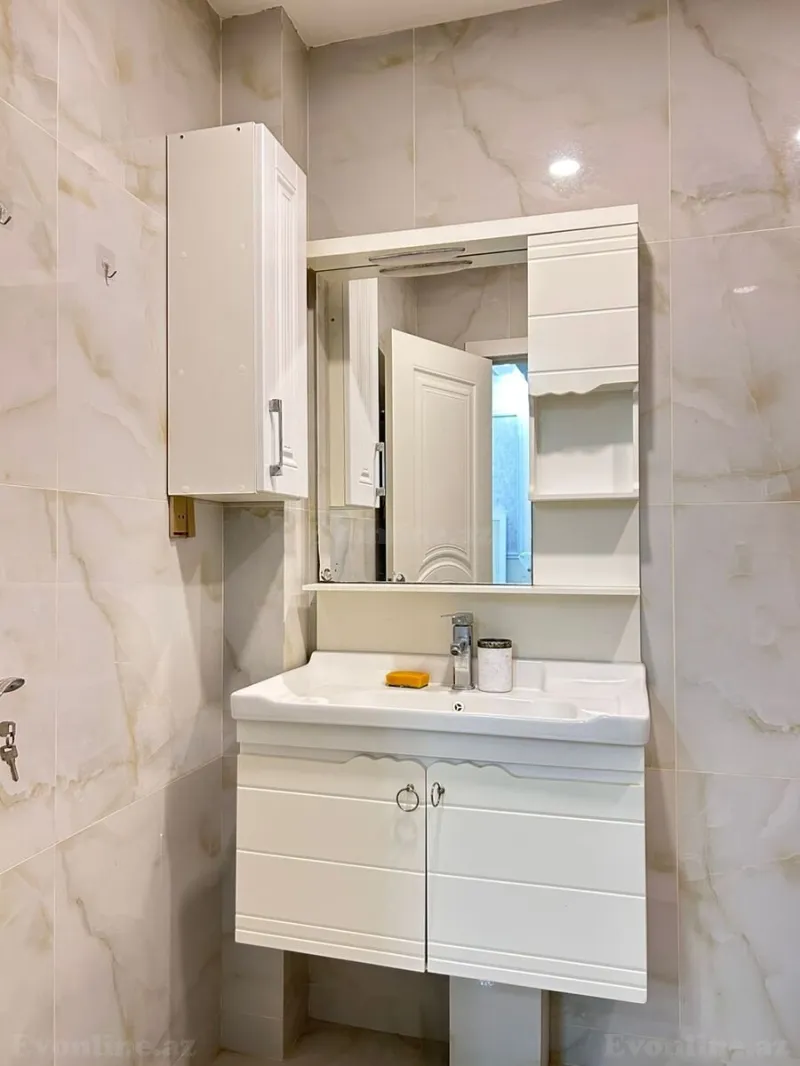 Kirayə verilir 3 otaqlı Mənzil Yeni tikili 80 m² Səbail r. - şəkil 7