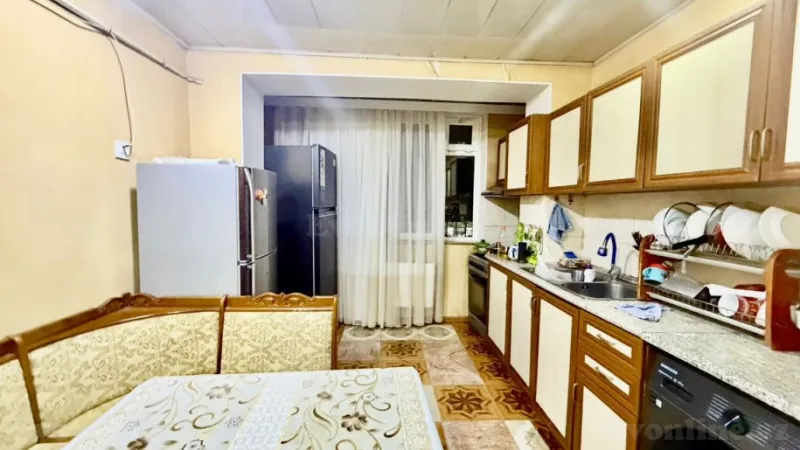 Satılır 3 otaqlı Mənzil Yeni tikili 100 m² 8 Noyabr m. - şəkil 3