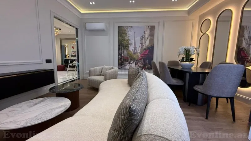 3 otaqlı Mənzil 124 m² Xətai r. Satılır