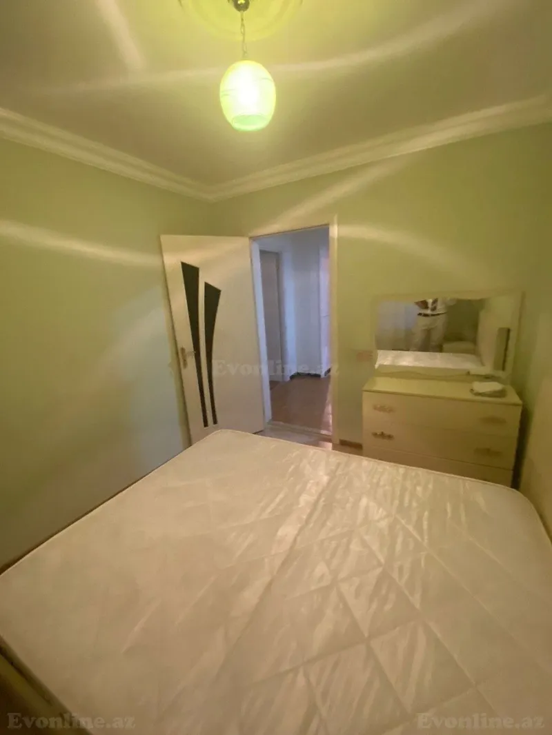 Kirayə verilir 3 otaqlı Mənzil Köhnə tikili 64 m² Nərimanov r. - şəkil 3