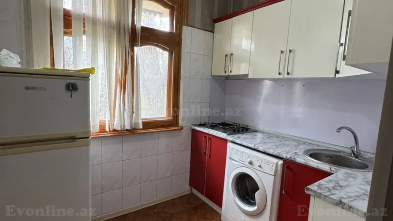 Kirayə verilir 2 otaqlı Mənzil Köhnə tikili 45 m² 1-ci mikrorayon - şəkil 5