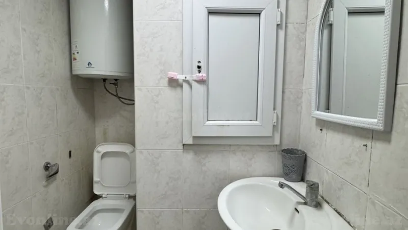 Kirayə verilir 2 otaqlı Mənzil Köhnə tikili 45 m² 1-ci mikrorayon - şəkil 8