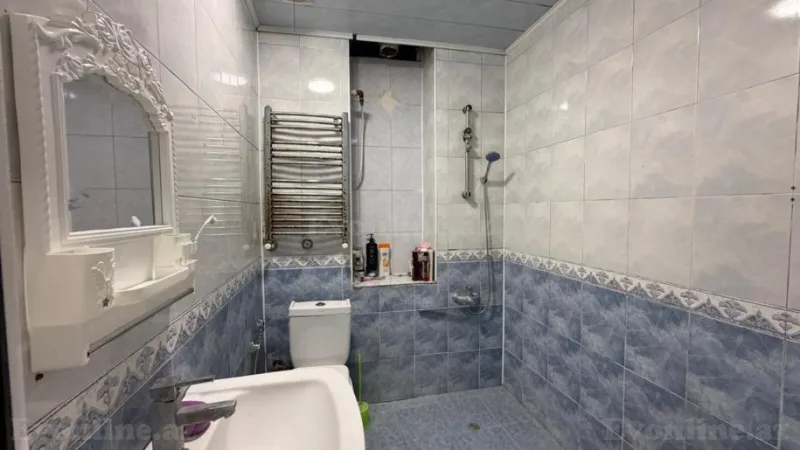 Satılır 4 otaqlı Mənzil Köhnə tikili 73 m² Nəsimi r. - şəkil 13